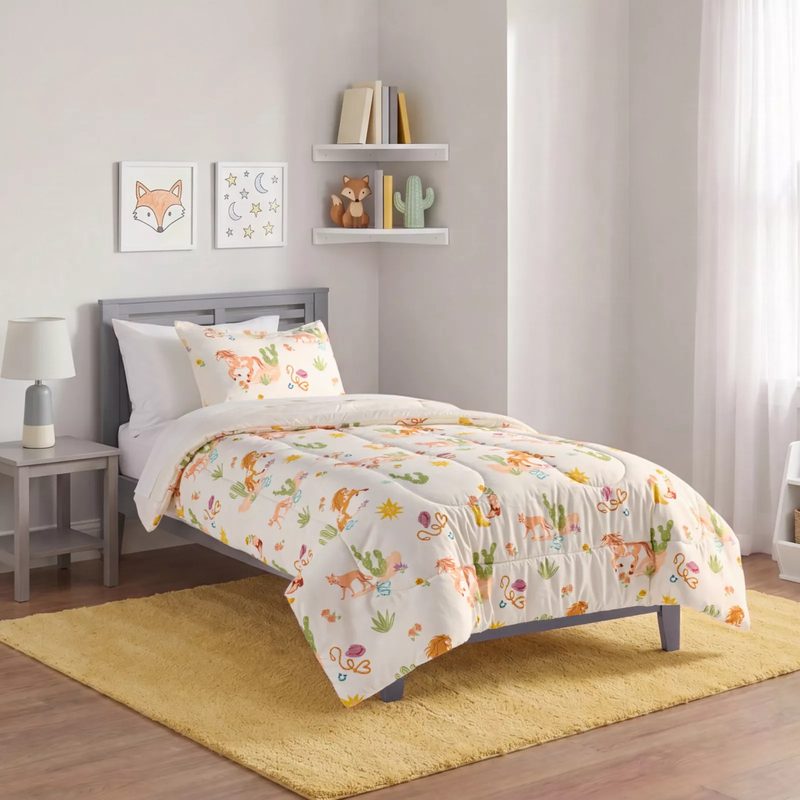 Kids microfiber comforter set